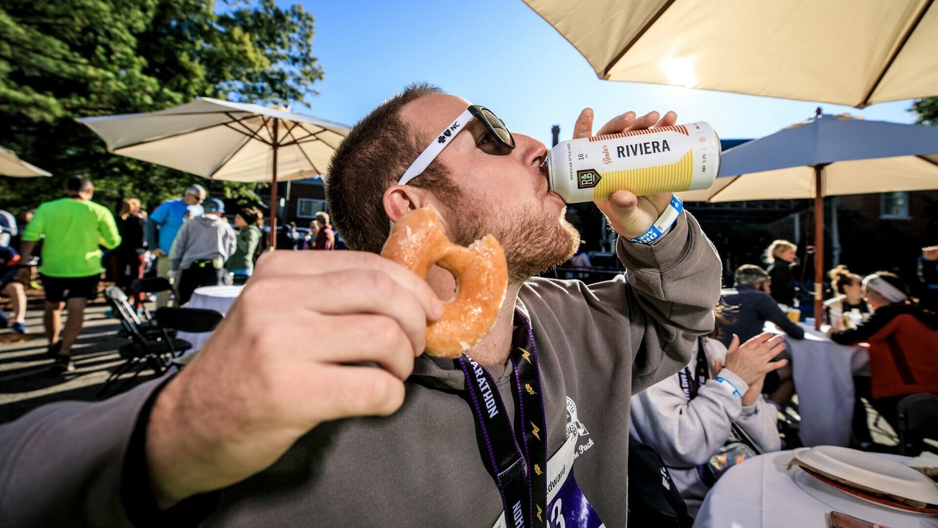 マラソン後半の失速を防ぐ｜糖質（エネルギー）補給の必要性と効果的な摂取方法について