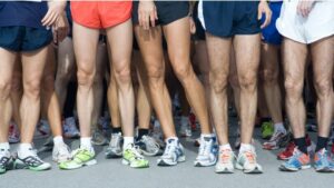 サブ4達成にカーボンシューズは必要?メリットと注意点を徹底解説