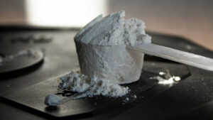 【ランニングにEAAは必要？】飲み続けることで期待できる3つの効果について