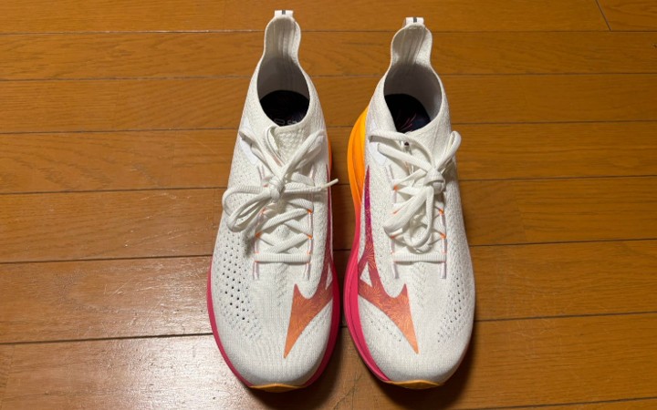 優れたフィット感を生み出すアッパー